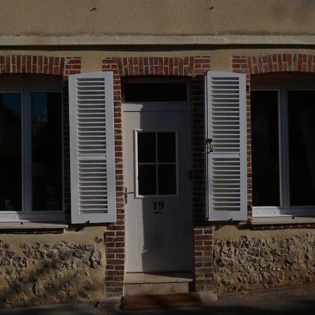 Le Relais De Montigny Appartement Buitenkant foto