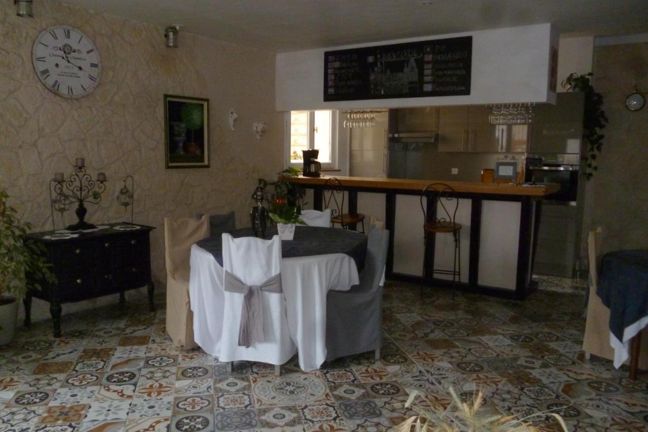 Le Relais De Montigny Appartement Buitenkant foto